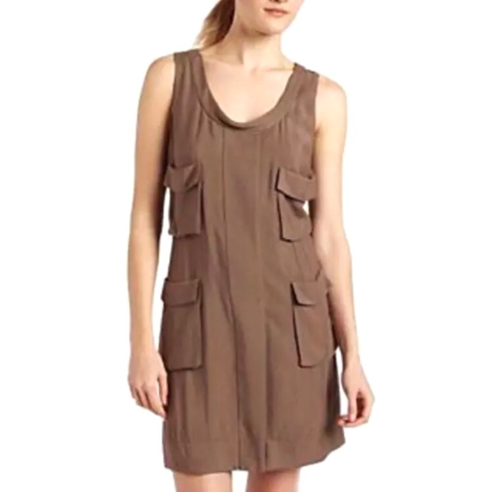 BCBG Max Azria Evon tart pocket dress